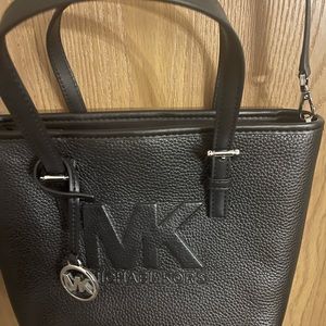 Michael Kors Jet Set Travel Tote